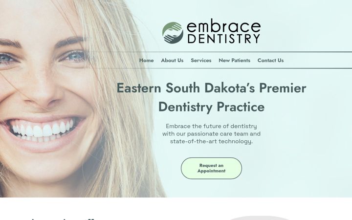Screenshot of embracedentistry.com