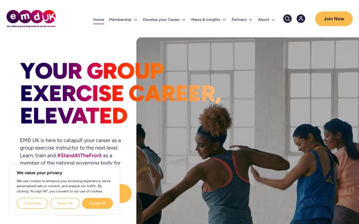 Screenshot of emduk.org