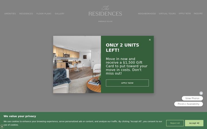Screenshot of emeraldvillasapartments.com