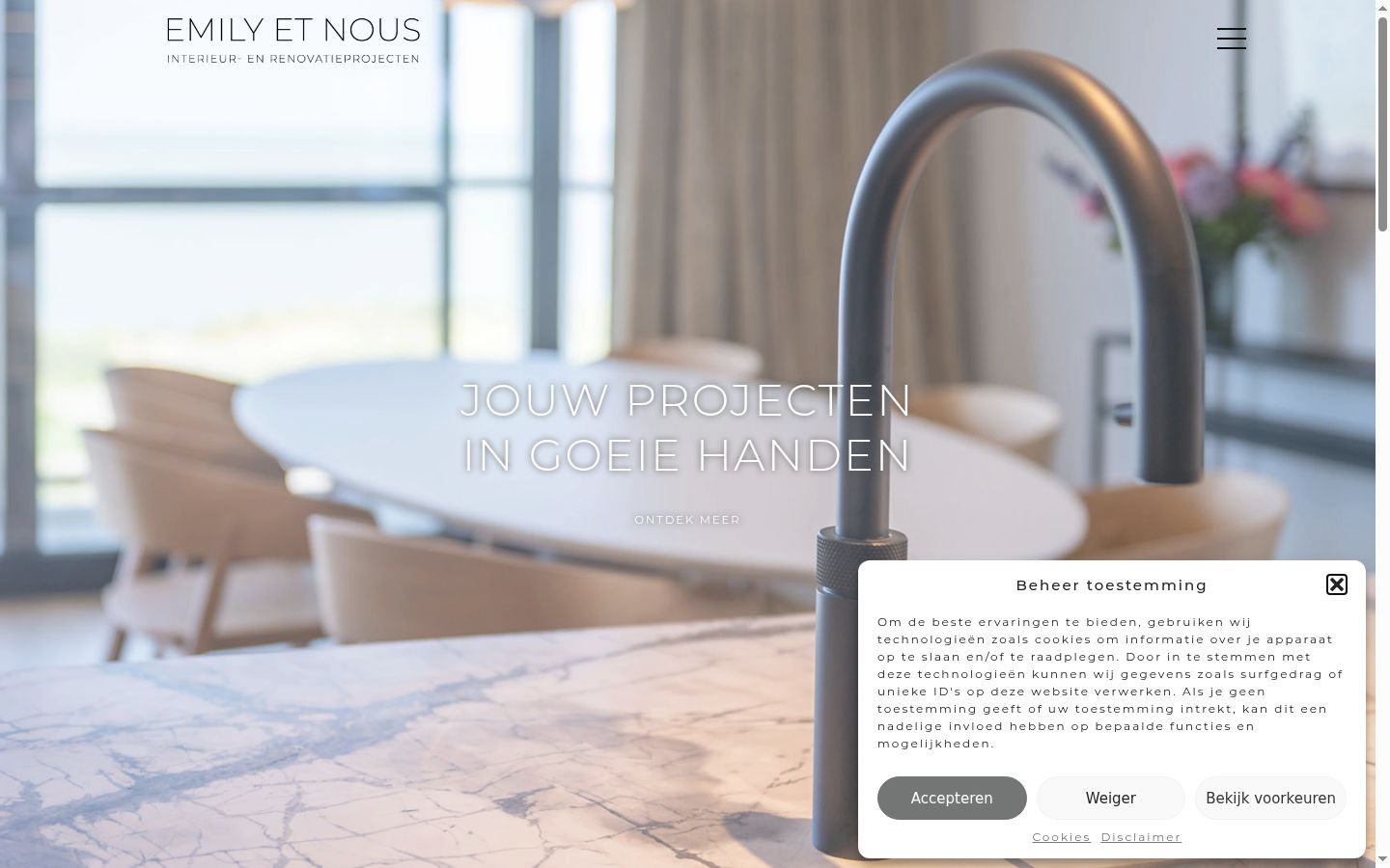Screenshot of the consent banner shown before any interaction