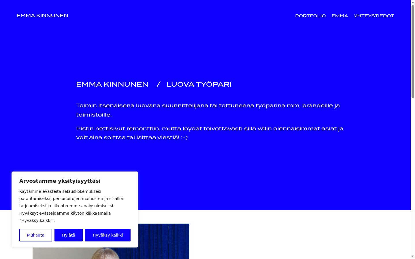 Screenshot of the consent banner shown before any interaction