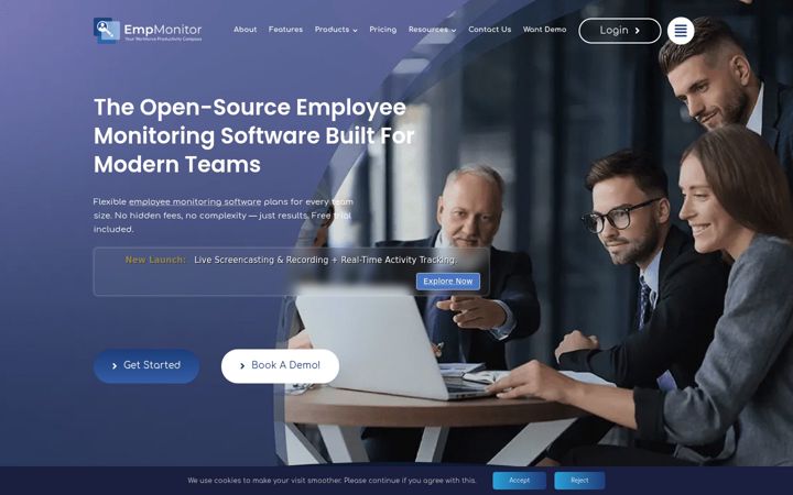 Screenshot of empmonitor.com