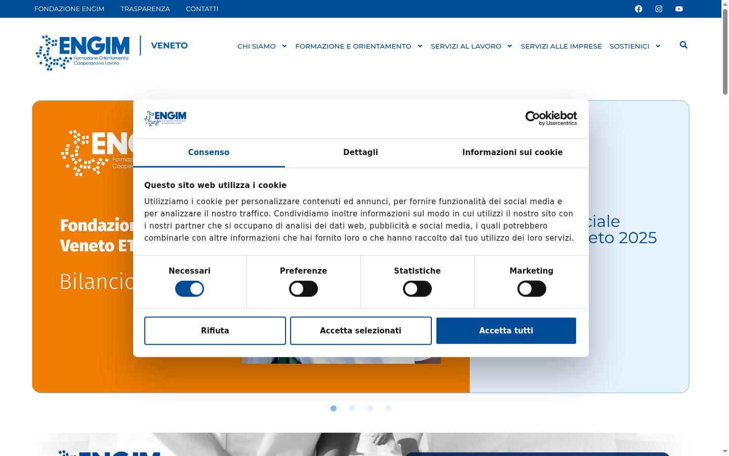 Screenshot of the consent banner shown before any interaction