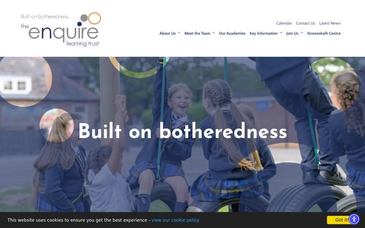Captură de ecran a enquirelearningtrust.org