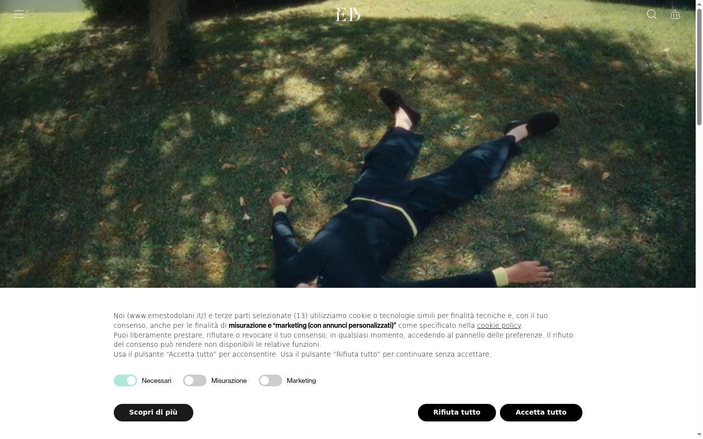 Captură de ecran a bannerului de consimțământ afișat înainte de orice interacțiune