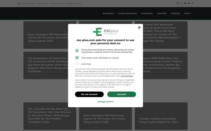 Screenshot of esc-plus.com