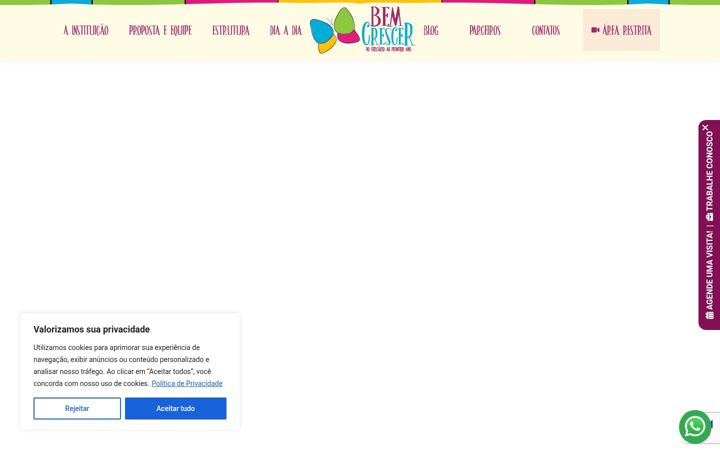Screenshot stránky escolabemcrescer.com.br