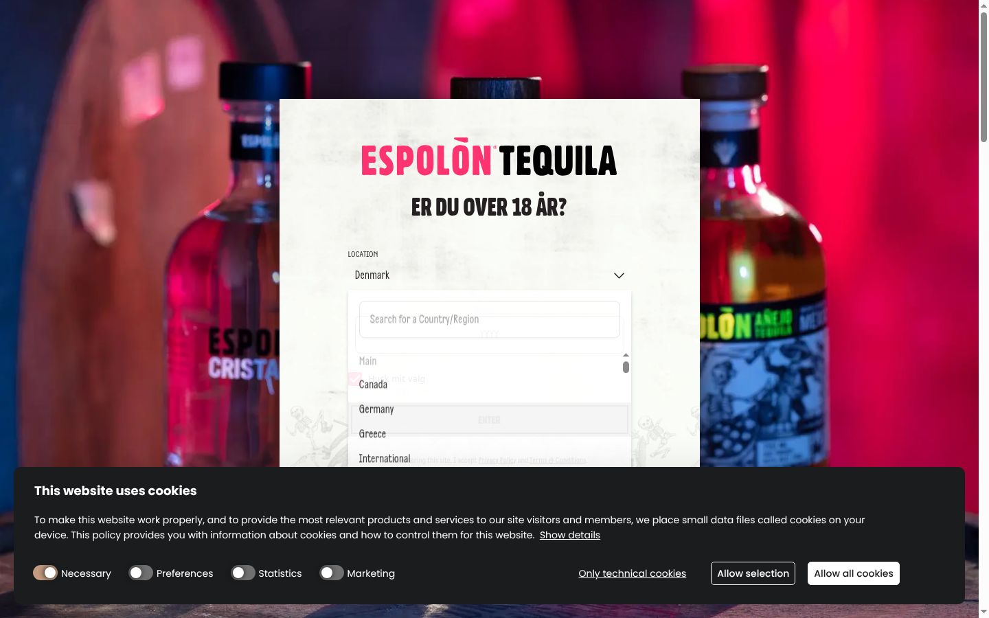 Captură de ecran a bannerului de consimțământ afișat înainte de orice interacțiune