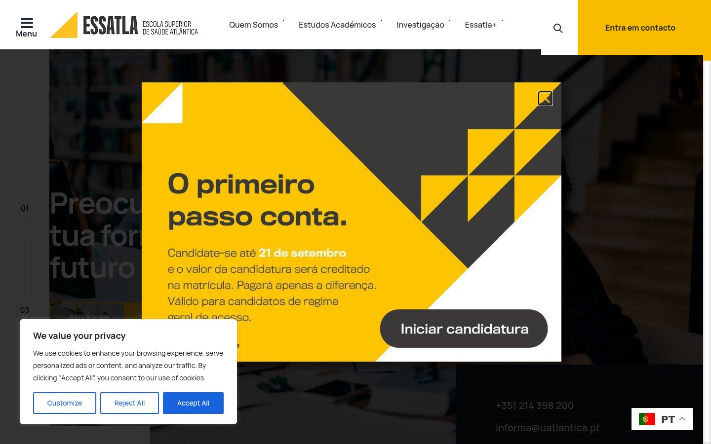 Screenshot of the consent banner shown before any interaction