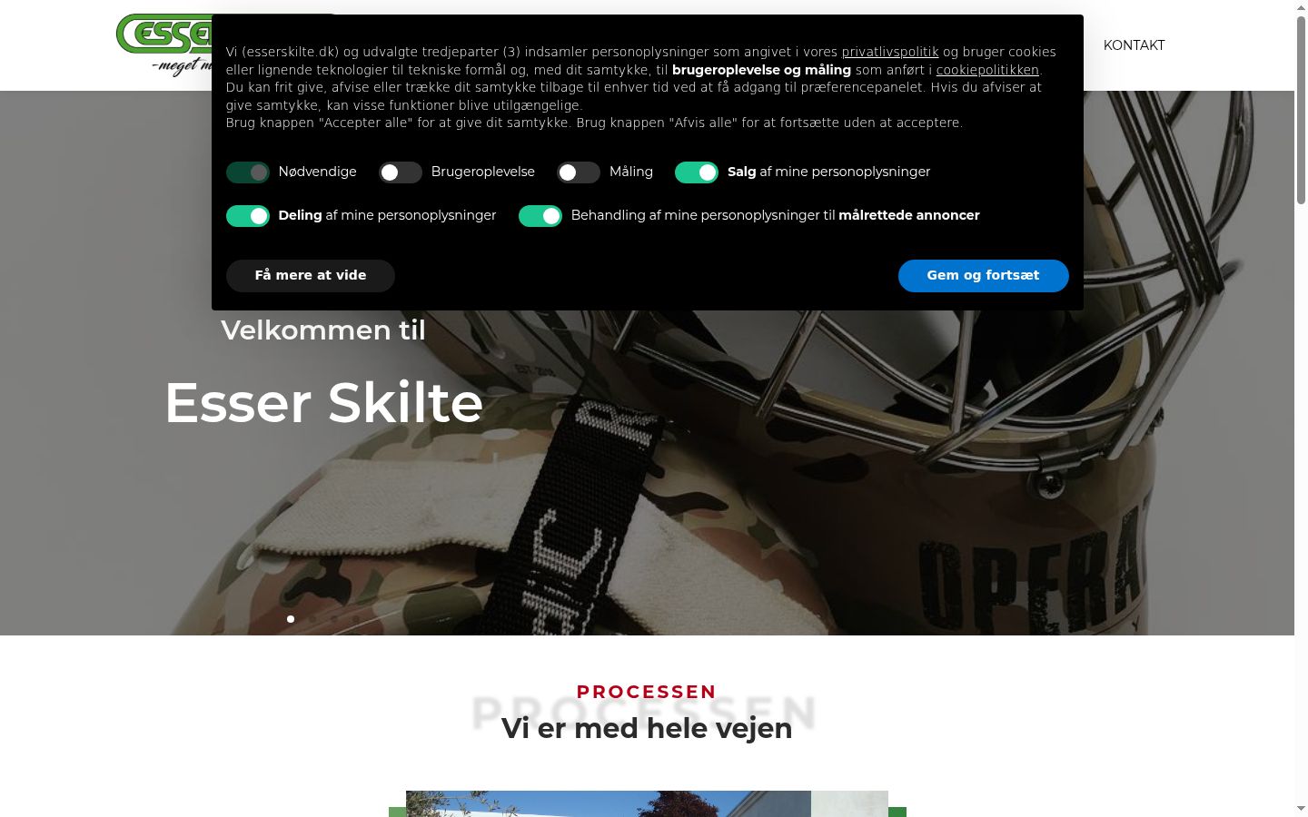 Screenshot del banner di consenso mostrato prima di qualsiasi interazione