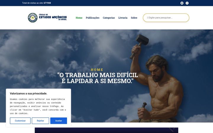 Screenshot of estudosmaconicos.com.br