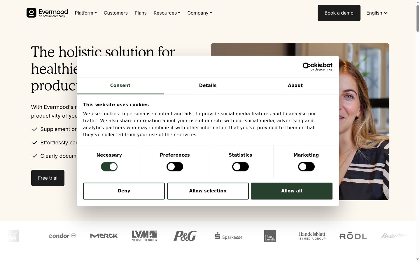 Screenshot of the consent banner shown before any interaction