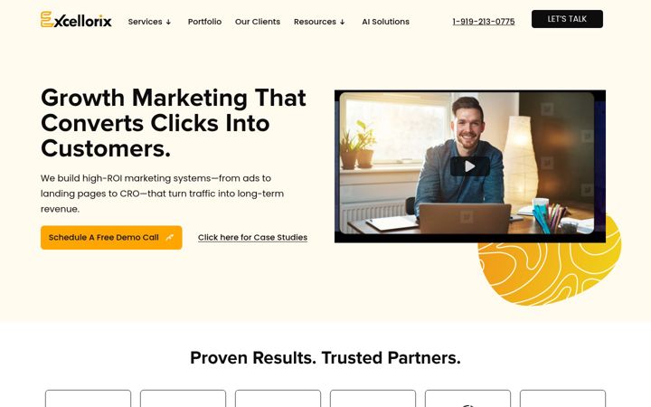 Screenshot of excellorix.com