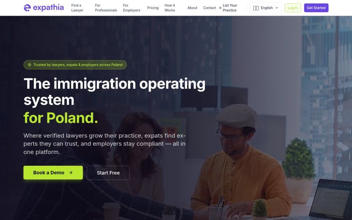 Screenshot of expathia.com