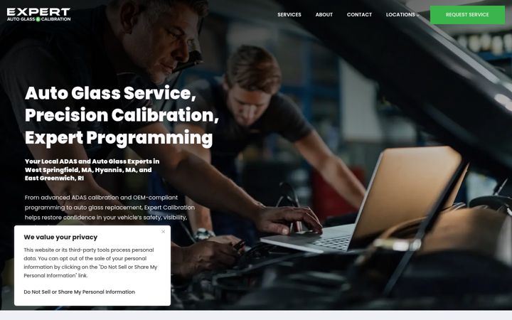 Screenshot of expertcalibrationcenters.com
