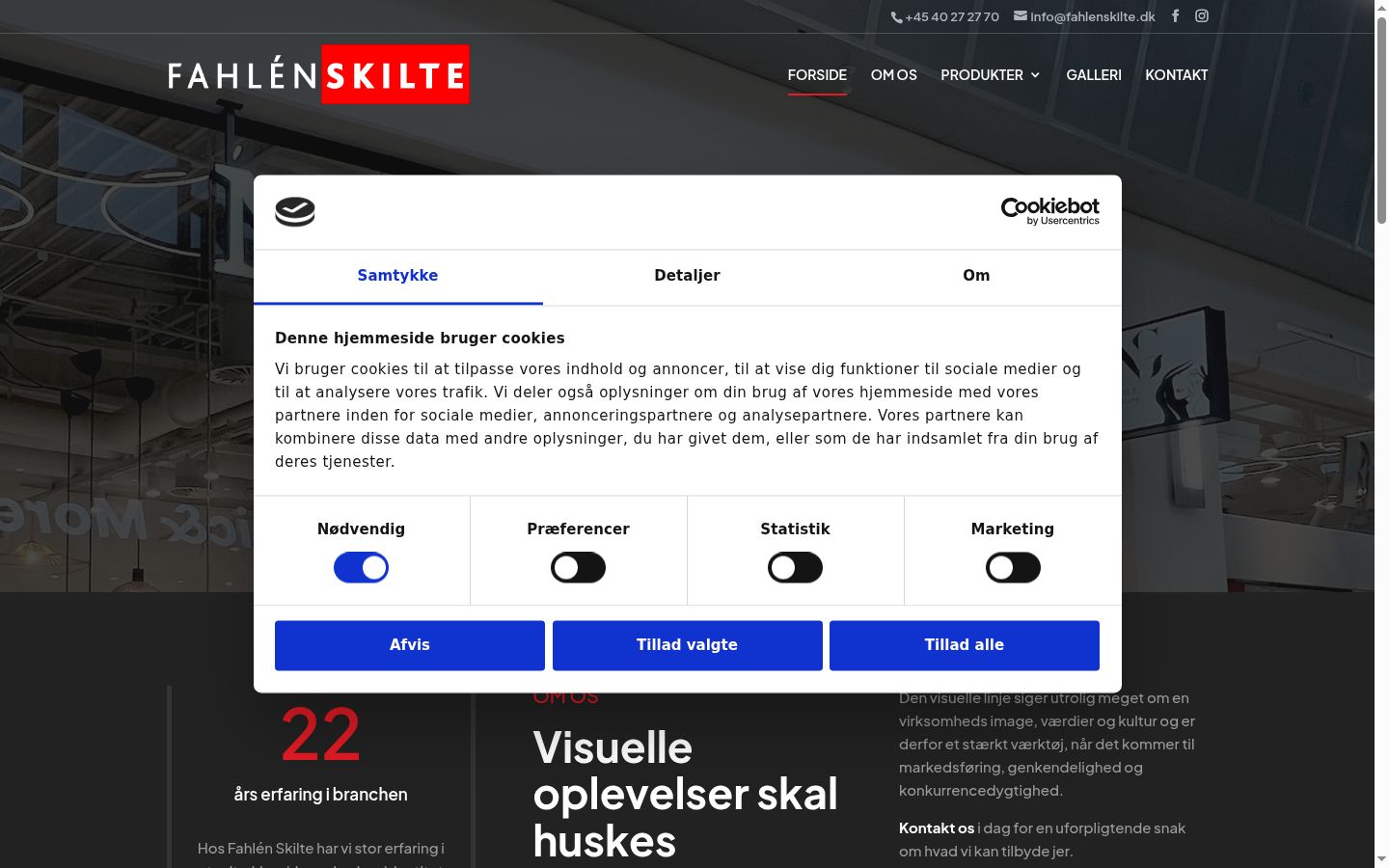 Snímka obrazovky banera súhlasu zobrazeného pred akoukoľvek interakciou
