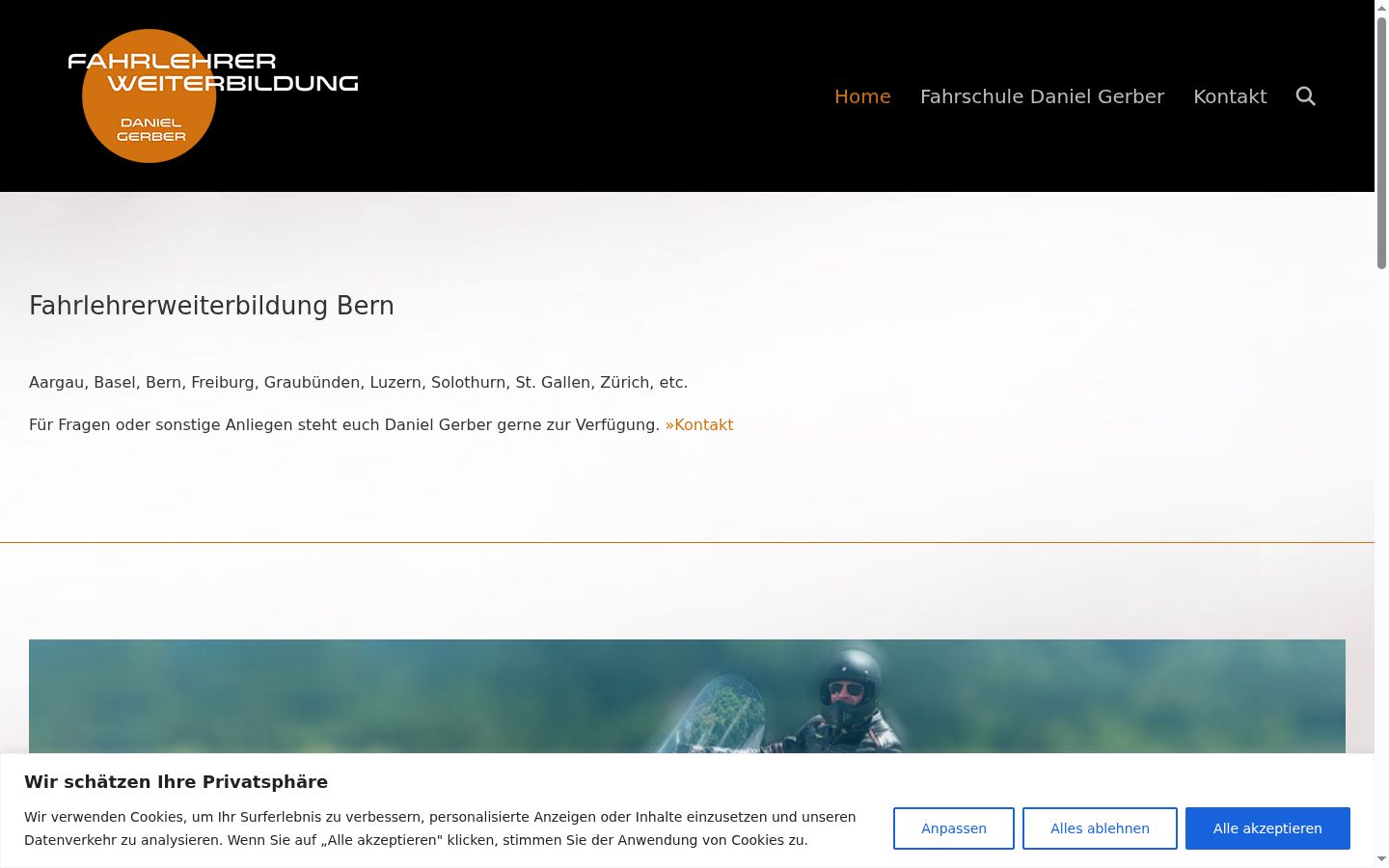 Screenshot of the consent banner shown before any interaction