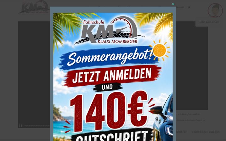 Screenshot von fahrschule-momberger.de