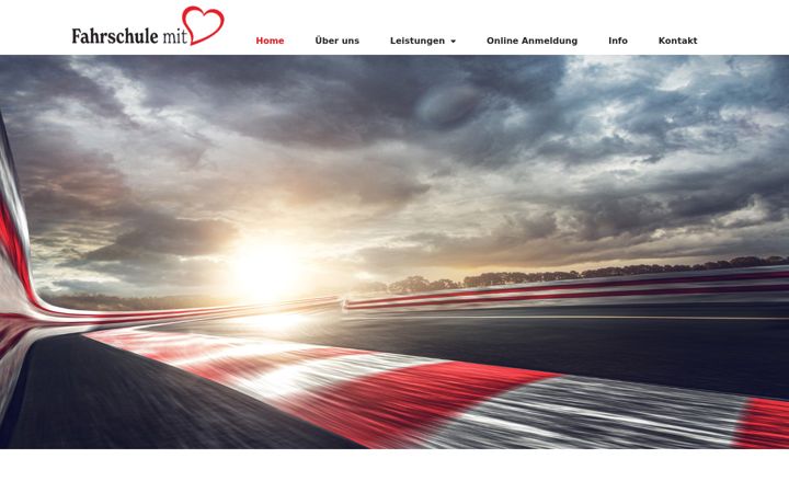 Screenshot of fahrschulemitherz.de