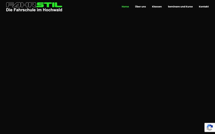 Screenshot of fahrstil-michel.de