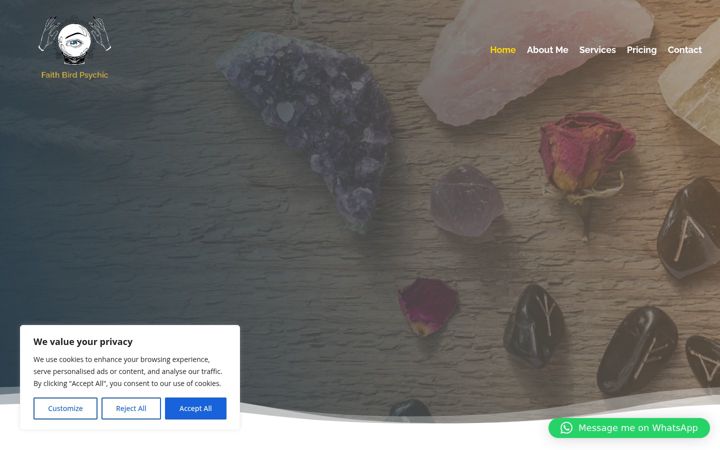 Screenshot of faithbirdpsychic.com