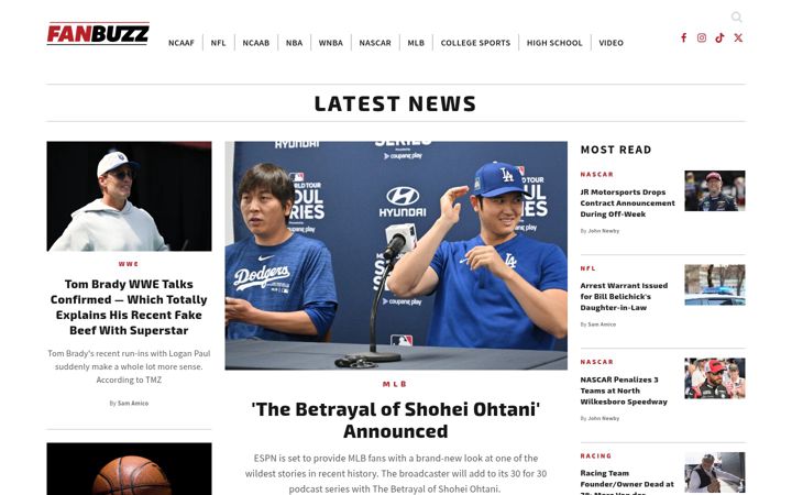 Screenshot of fanbuzz.com