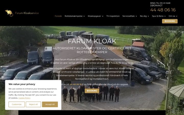 Screenshot of farumkloak.dk