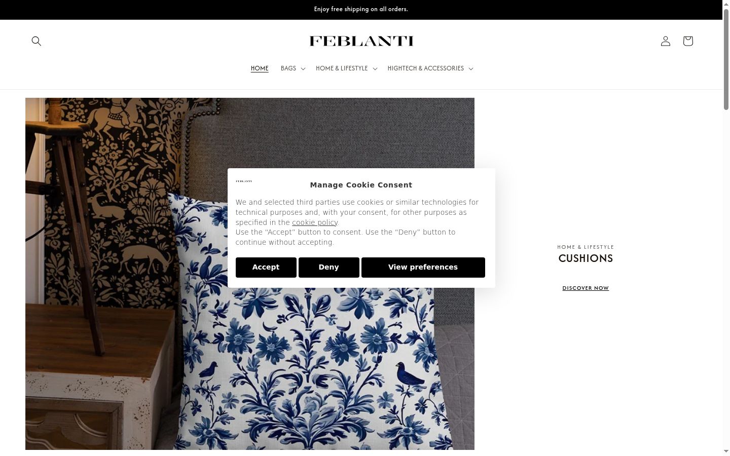 Captură de ecran a bannerului de consimțământ afișat înainte de orice interacțiune