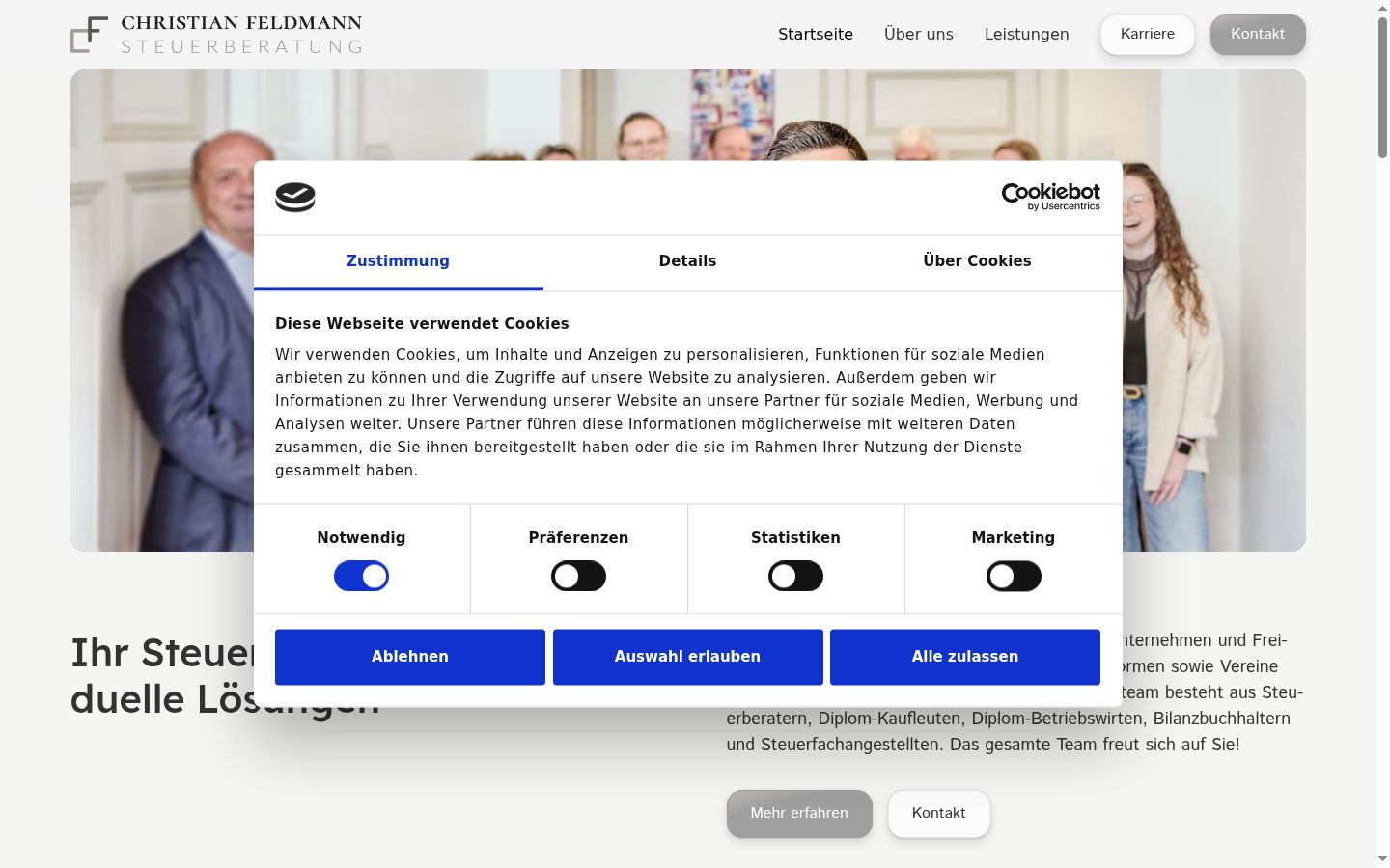 Posnetek zaslona pasice za privolitev, prikazane pred kakršno koli interakcijo