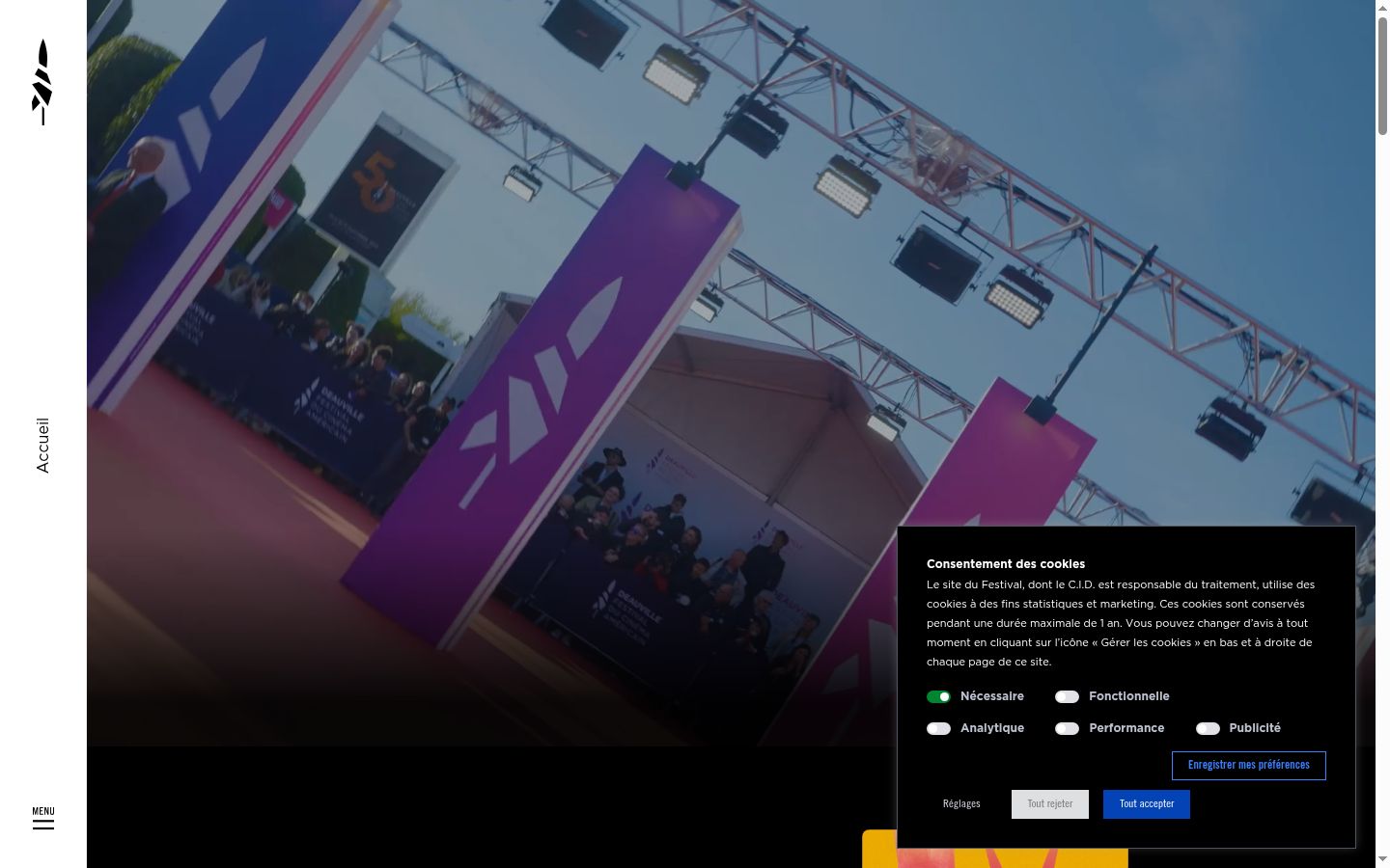 Screenshot del banner di consenso mostrato prima di qualsiasi interazione