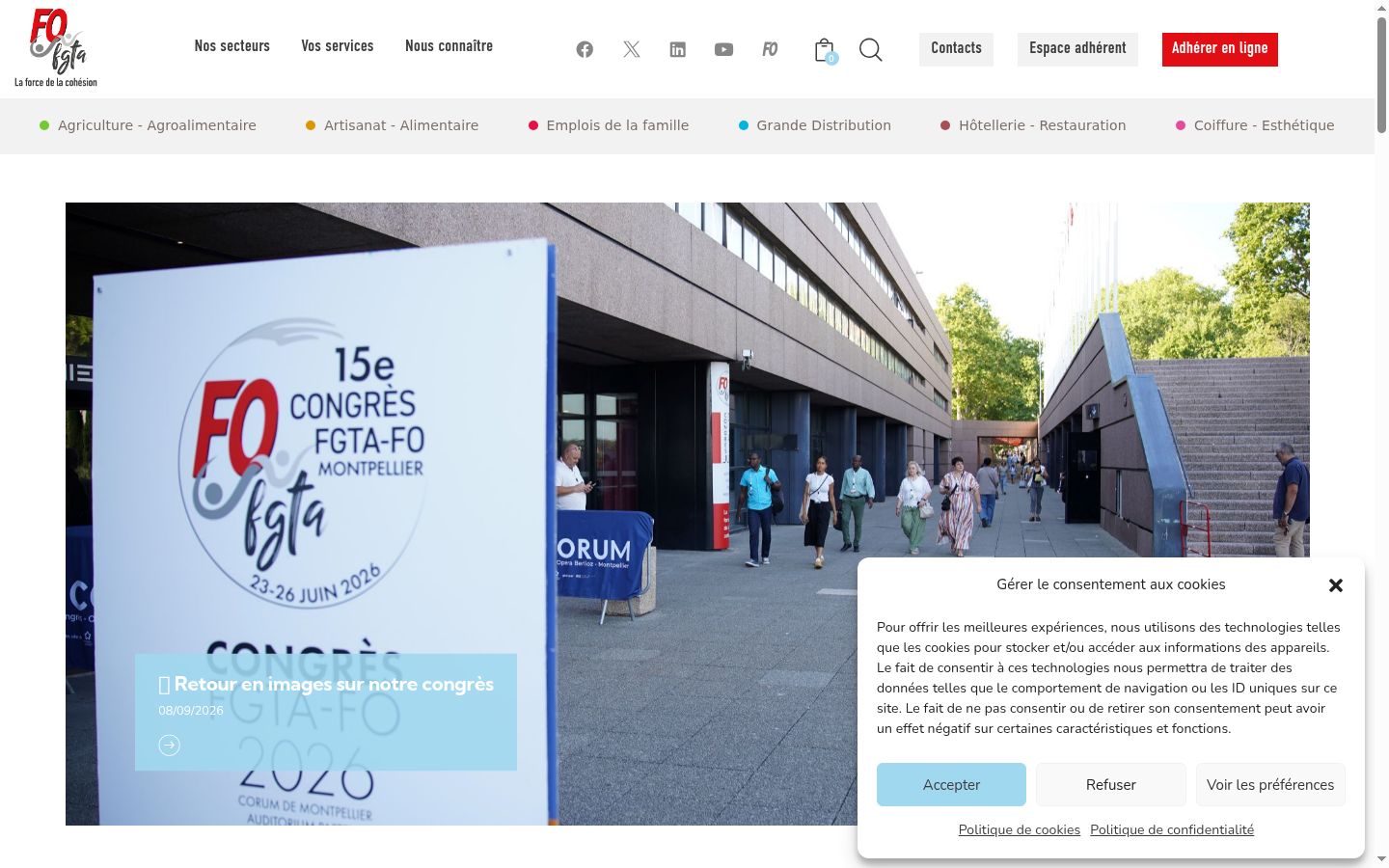Captura de ecrã do banner de consentimento apresentado antes de qualquer interação