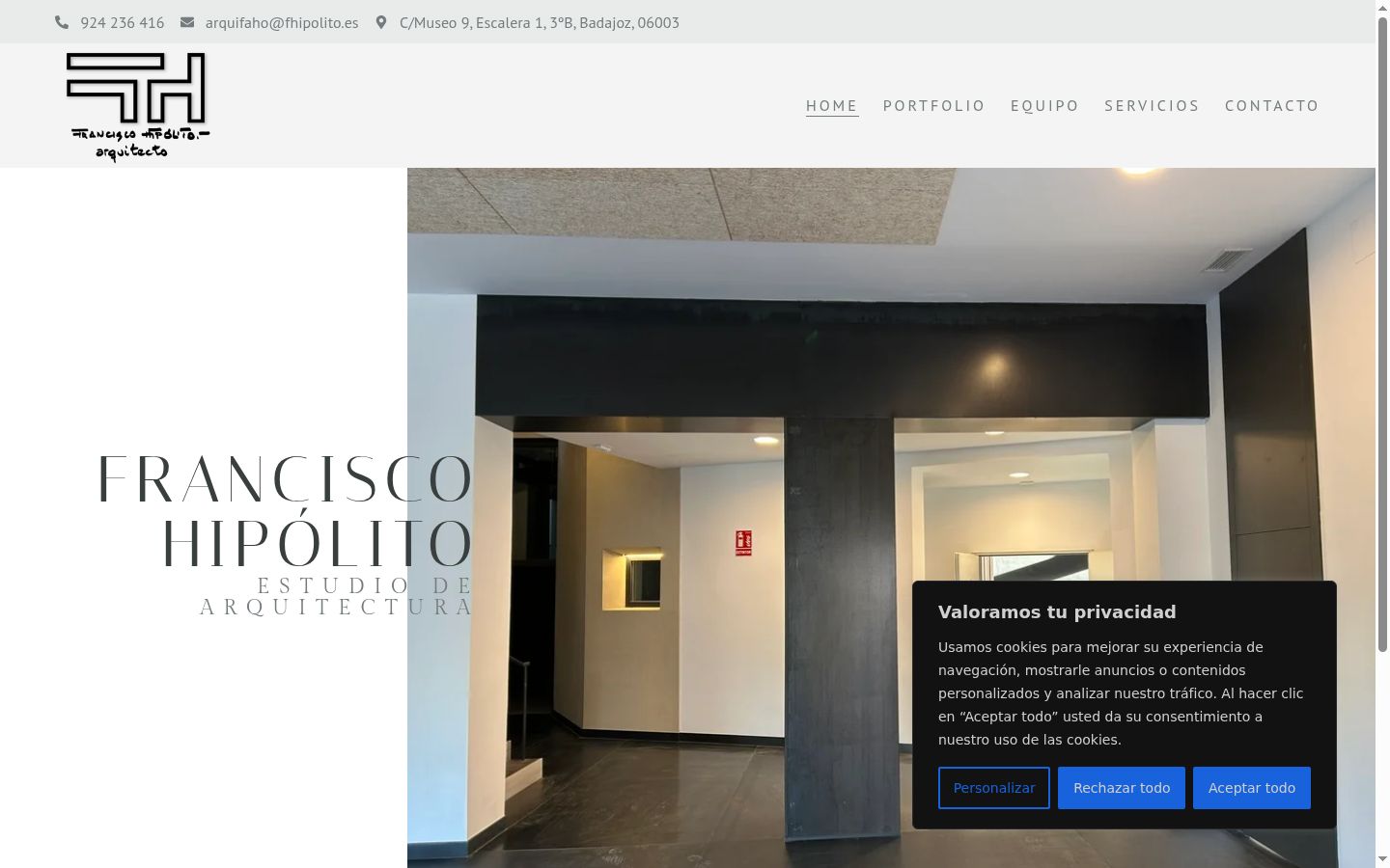 Captura de ecrã do banner de consentimento apresentado antes de qualquer interação