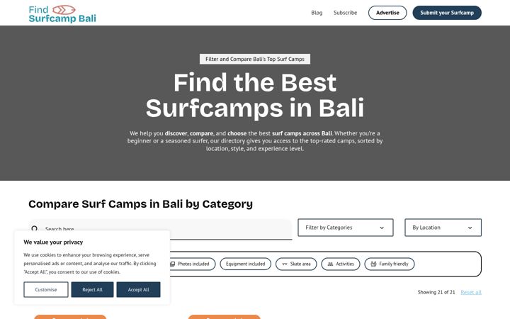 Screenshot of findsurfcampbali.com