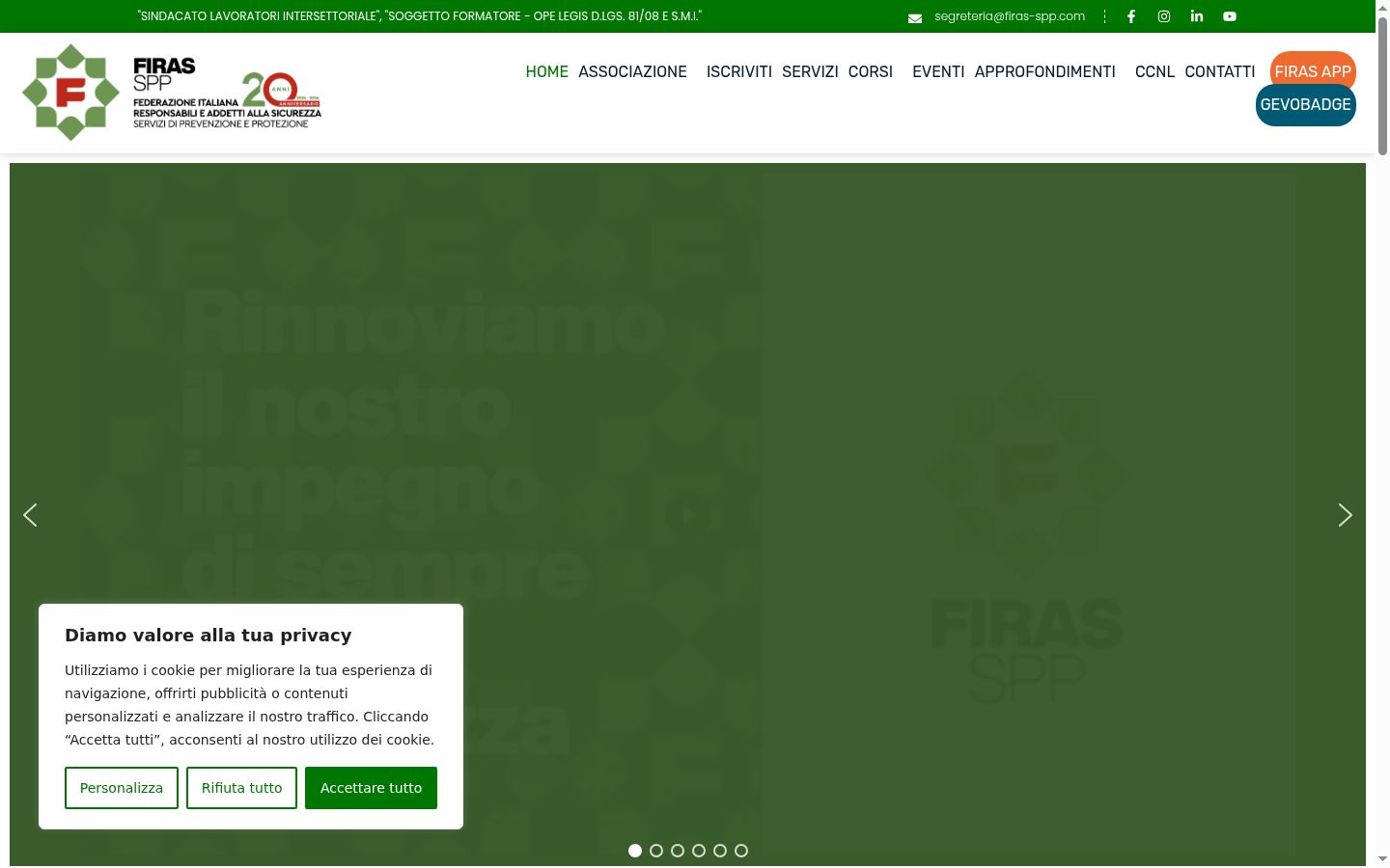 Captura de pantalla del banner de consentimiento mostrado antes de cualquier interacción