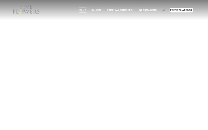 Screenshot του fiveflowerstrieste.it