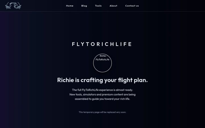 Screenshot of flytorichlife.com