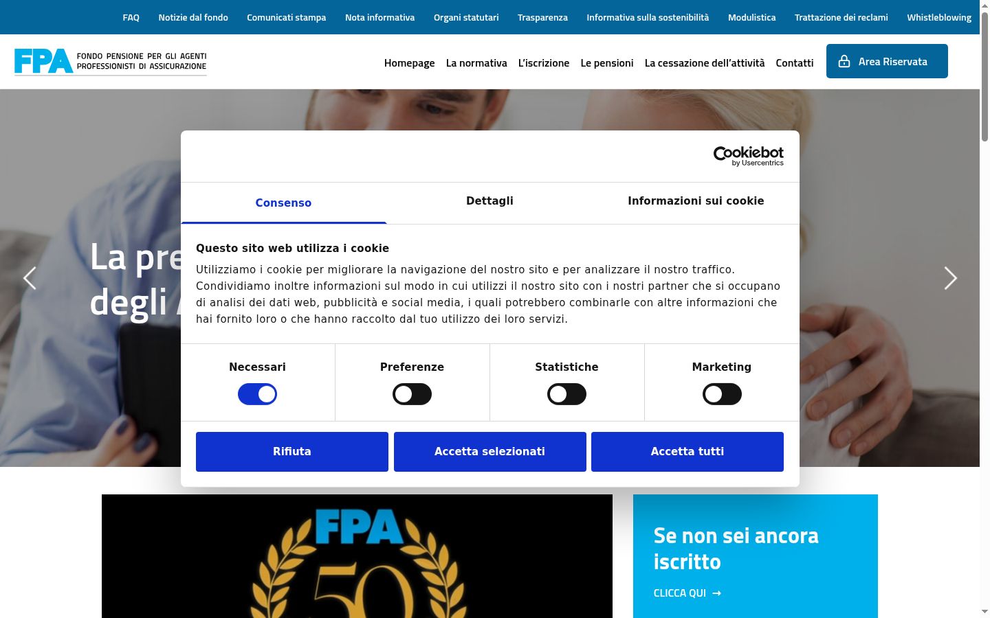 Screenshot del banner di consenso mostrato prima di qualsiasi interazione
