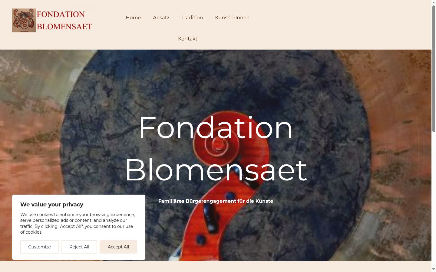 Screenshot of the consent banner shown before any interaction