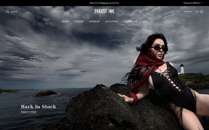 Snímek obrazovky forestinkclothing.com