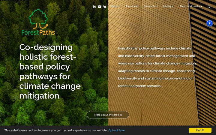 Screenshot of forestpaths.eu