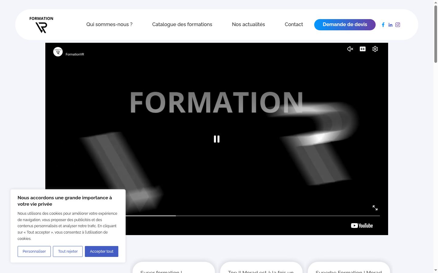 Captura de ecrã do banner de consentimento apresentado antes de qualquer interação