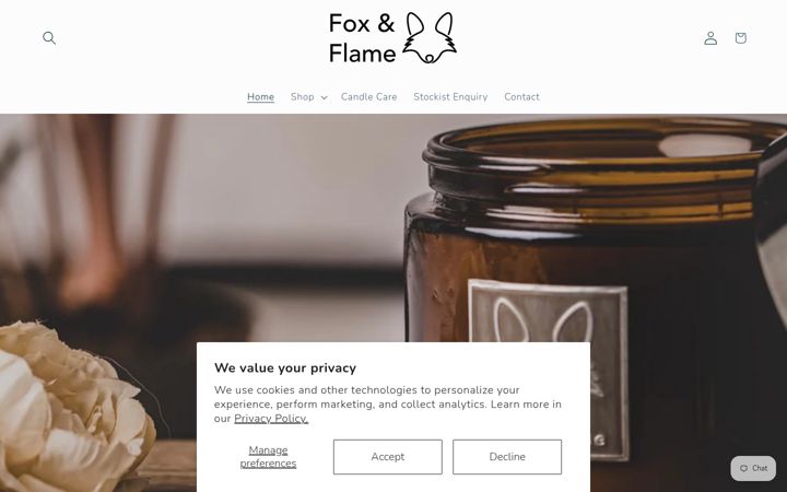 Screenshot of foxandflame.co.uk