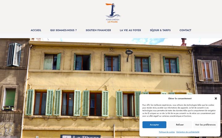 Screenshot of foyerlephare.com