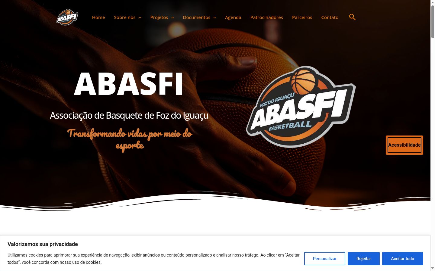 Screenshot του banner συγκατάθεσης που εμφανίστηκε πριν από οποιαδήποτε αλληλεπίδραση