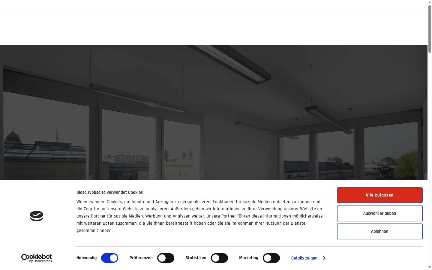 Screenshot del banner di consenso mostrato prima di qualsiasi interazione
