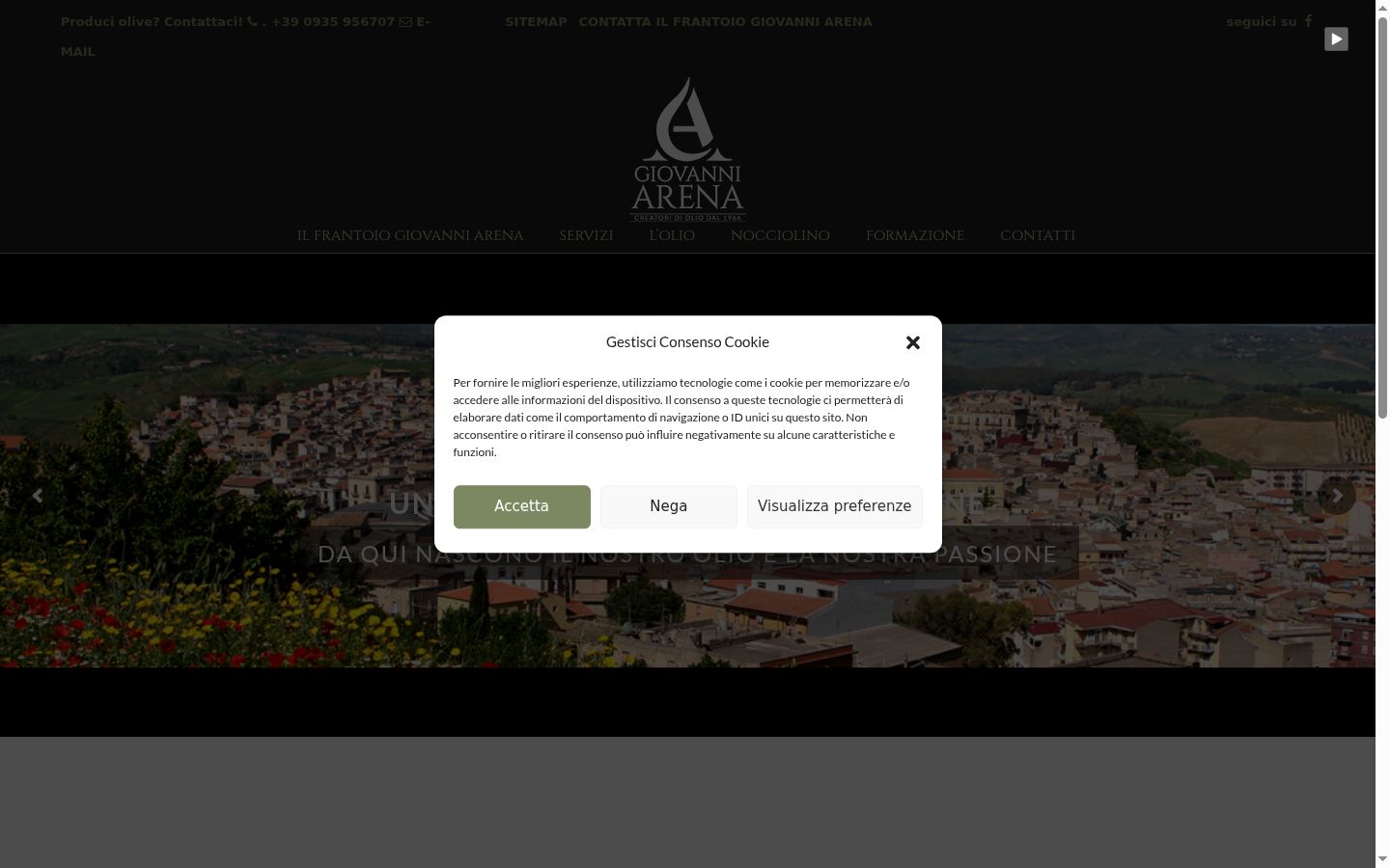 Screenshot del banner di consenso mostrato prima di qualsiasi interazione