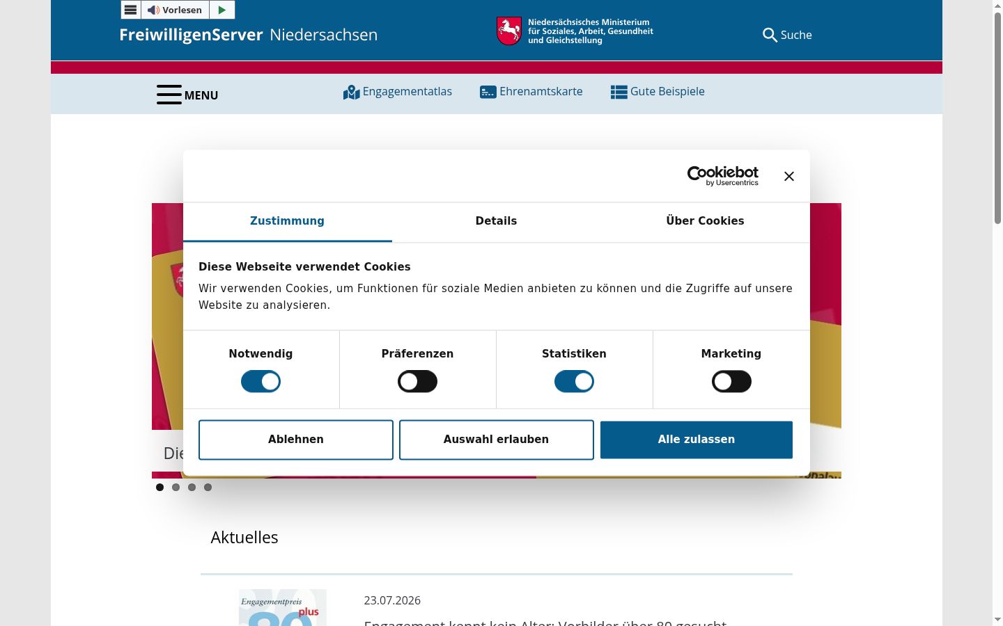 Screenshot of the consent banner shown before any interaction