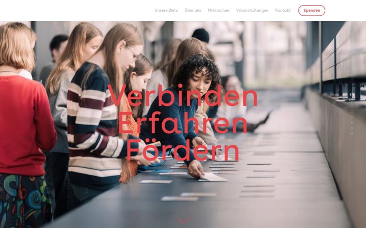 Skærmbillede af freunde-hochschulen-augsburg.de