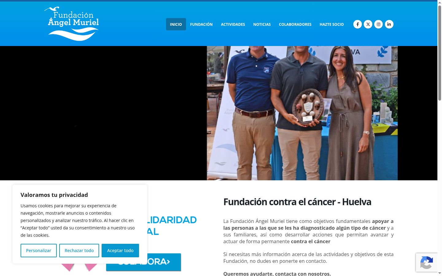 Captura de ecrã do banner de consentimento apresentado antes de qualquer interação