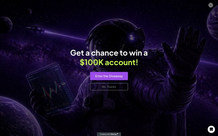 Screenshot of fundedsquad.com